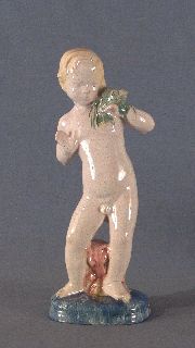 POWOLNY, M. Nios, figuras de ceramica