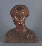 Messina, Cabeza femenina con rodete, escultura 3-