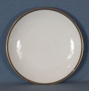 Piezas para mesa porcelana alemana con virola dorada 119 P. -162-