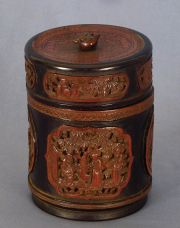 Caja china circular de madera de Bambu  tallada