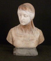 Anonimo, Busto Femenino, escultura de alabastro, desgastes, pequea base de mrmol.