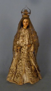 Virgen del Rosario, imagen de vestir, talla, pequeos deterioros.