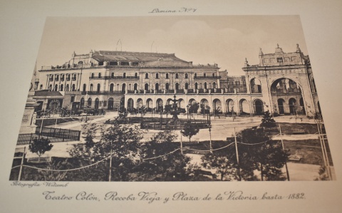Casa Witcomb - Buenos Aires Antiguo - lbum de realizado por Ediciones Peuser en 1925 en base a las