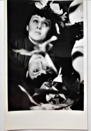 HEINRICH ANNEMARIE, fotografa artstica de BERTA SINGERMAN,circa1950.