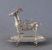 Ciervo, sahumador con salvilla,de plata colonial -163-