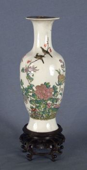 Lámpara de porcelana china (28 cm), base de madera