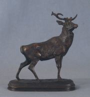 Barye, Ciervo escultura bronce, un asta faltante