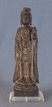 Kuan Yin, escultura en piedra , China siglo XVIII.