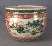 Pecera de porcelana Famille vert y fondo con esmalte rouge  de fer, China primera mitad S. XIX