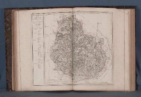 Atlas National De La France, 1810 par P. G. Chanlaire. (38)