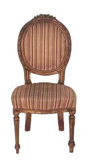 Pequeñas sillas, estilo Luís XVI, doradas, tap. bastones.