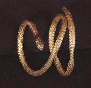 Pulsera serpiente de plata dorada, circa 1940 (Pequeñas abolladuras)