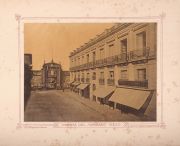 Puerta del Mercado Viejo y Vista desde la Cima de la Matriz, dos fotografías albuminadas editadas por Galli y Cia en