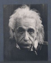 Albert Einstein, foto estudio de 1947 sacada por el fotografo norteamericano Philippe Halsman.