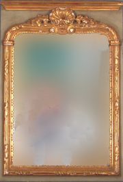 Espejo de pared laqueado y dorado