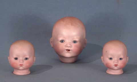 Cabezas de muñecos, porcelana alemana, con ojos movibles - 2 y 1-
