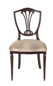 Seis sillas estilo Luis XVI, respaldo palmeta, asiento tapizado beige