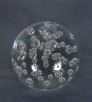 Sulfuro ovoide con burbujas grande