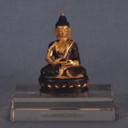 Pequeño Buda de bronce oriental