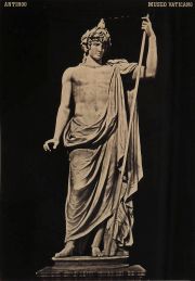 Fotografías enmarcadas representando esculturas del museo vaticano, museo de roma, timbre seco G.Ninci. 38 x 24 cm.