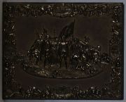 Daguerrotipo Marco de pasta con ornamentacin en relieve de escenas de la conquista Espaola de Amrica.