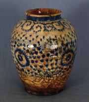 Vaso Persa de ceramica beige con decoración en azul S XVII