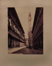 FOTOGRAFIAS. Albúminas de Florencia c/u tiene su titulo. Circa 1880/90. Fotos 18 x 23 cm. Cartón: 37 x 48 cm.