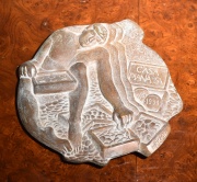 Yantorno, Medallon de bronce 'Casa Piana' 1884 - 1994