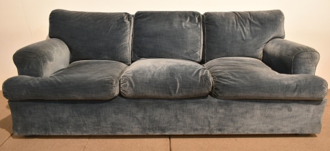 Sofá de 3 cuarpos tapizado en pana azul