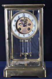 Reloj de mesa de bronce dorado. A.Lefebvre, Paris. (432)