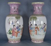 Vasos de porcelana china altos. Dos