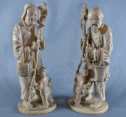 Dos tallas chinas de marfil, Persoanjes con Nios- 26 cm.