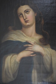 Virgen, óleo sobre tela restaurado. Mide: 67 x 51,5 cm.