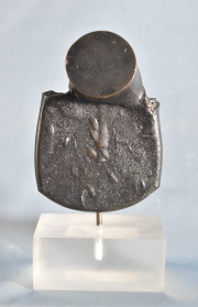 Gamarra, Jorge, escultura de Bronce, base de acrílico. Alto total: 13 cm.