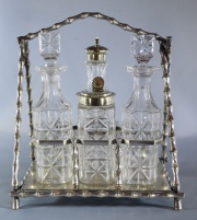 ESPECIERO INGLES, con 4 frascos cristal, montura de metal plateado