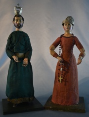 MARIA Y JOSE. dos Imágenes articuladas de vestir. Coronas de plata. Ex colección Elisa Peña. Salta Principios Siglo XIX