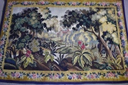 PAISAJE BOSCOSO CON CASTILLO AL FONDO, Tapiz Verdure de Aubusson. Mide 160 x 228 cm.