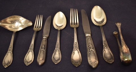 Jugo de cubiertos plata Lappas 12 cuchillos mesa, 12 tenedores, 12 cucharas, 12 cuchillos de postre, 12 tenedores, 12 cu